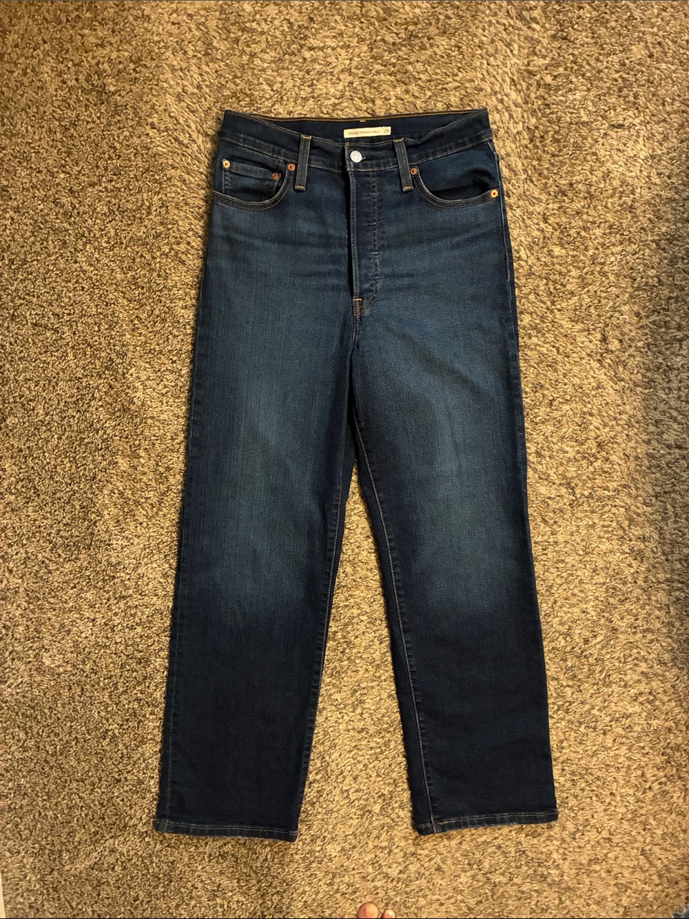 Levi’s ribcage straight ankle jeans